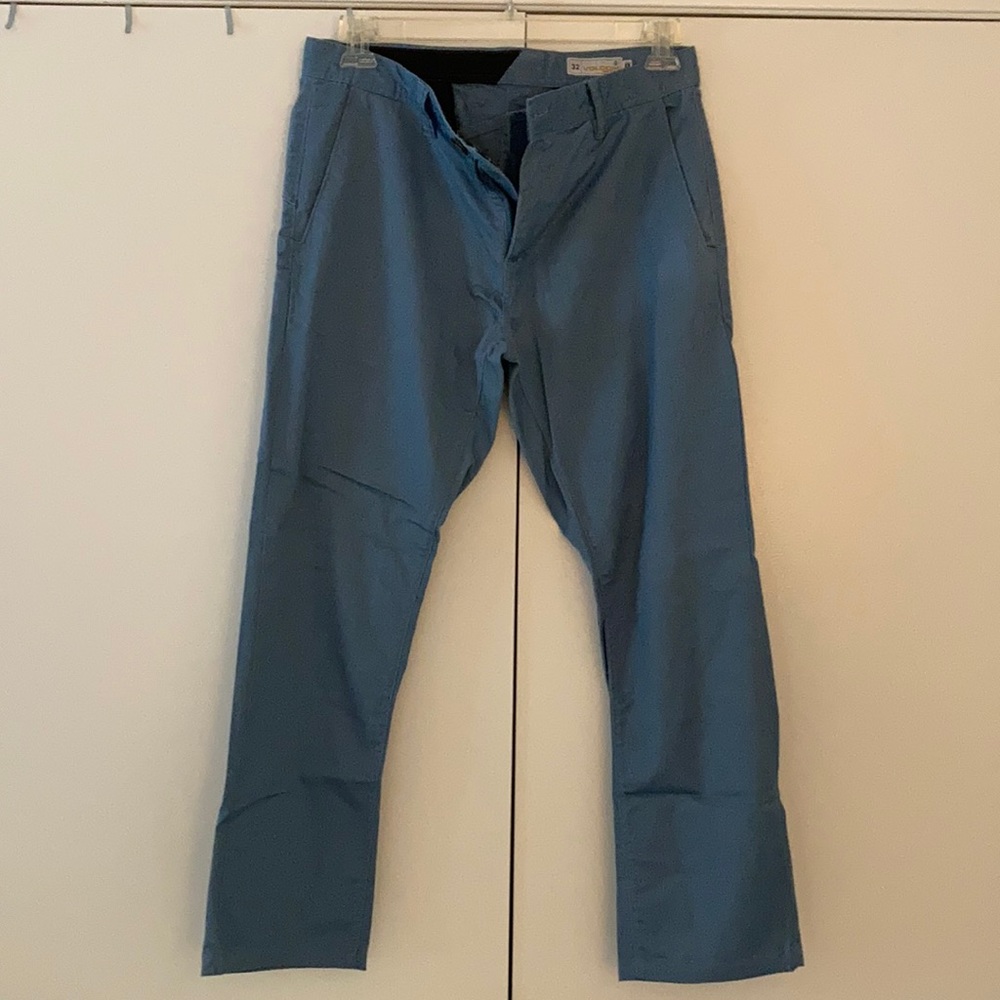 Volcom Powder Blue Chinos - L30 W32